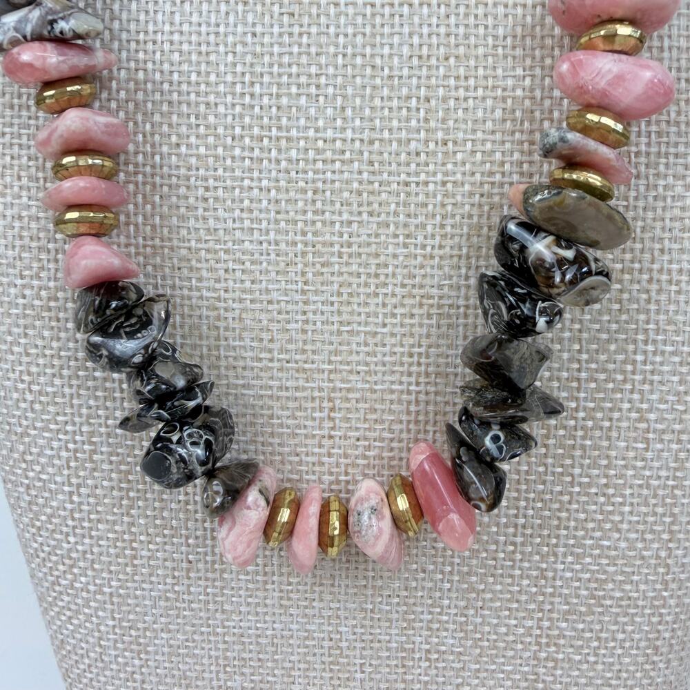 Tumbled Rhodonite Necklace - Picture 9 of 10
